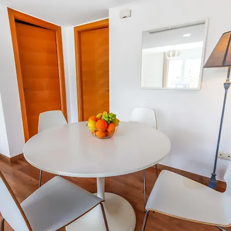 Apartment A Un Paso Del Mar Con Servicios Y Piscina *